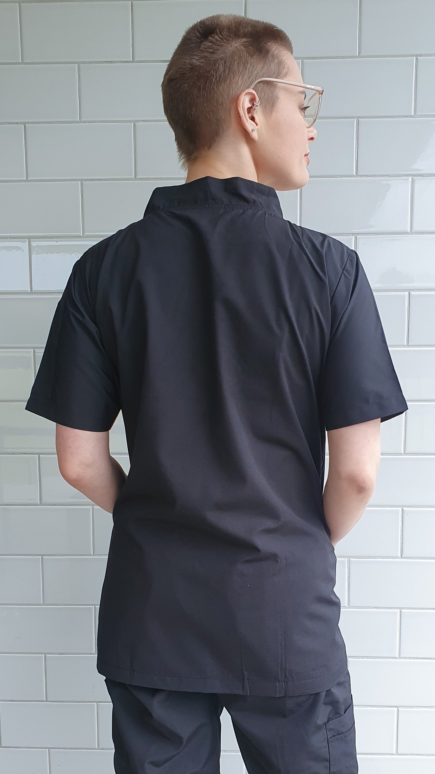 Plain Black Scrub Top Australia For Nurses Doctors Lab Paramedic